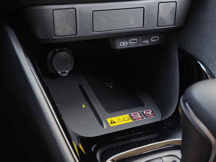 Vehicle Image 26