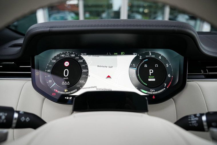 Vehicle Image 13