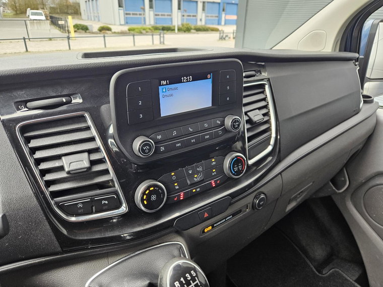 Vehicle Image 39