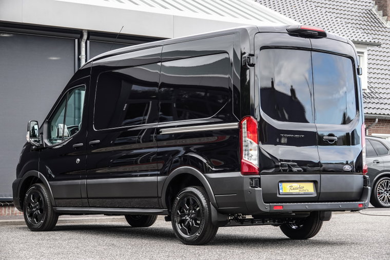 Vehicle Image 30