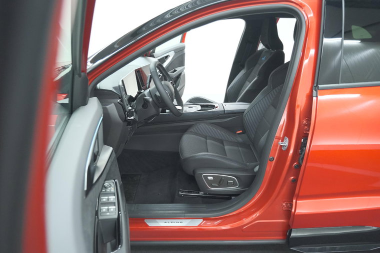 Vehicle Image 31