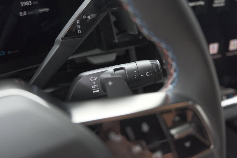 Vehicle Image 42