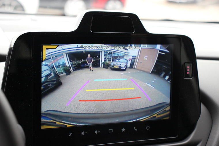 Vehicle Image 18