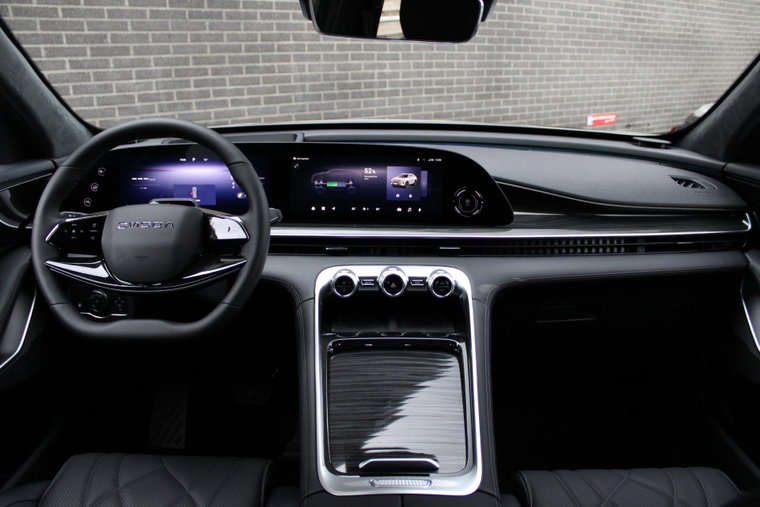 Vehicle Image 60