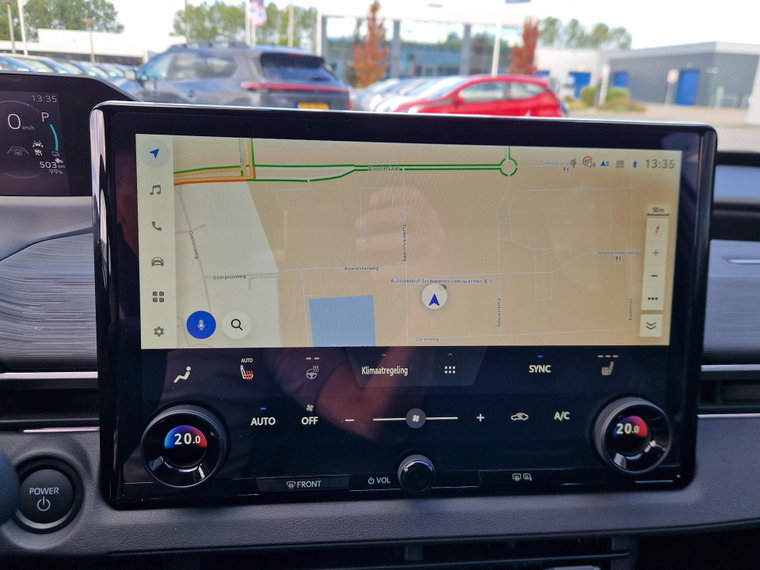 Vehicle Image 19