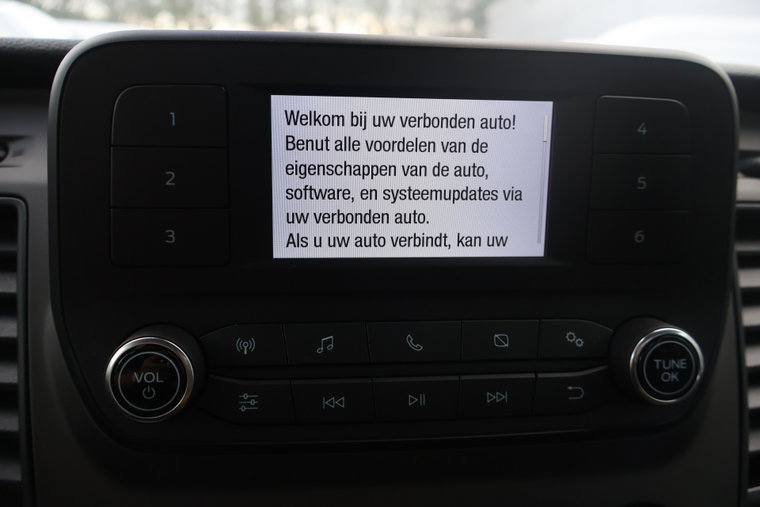 Vehicle Image 24
