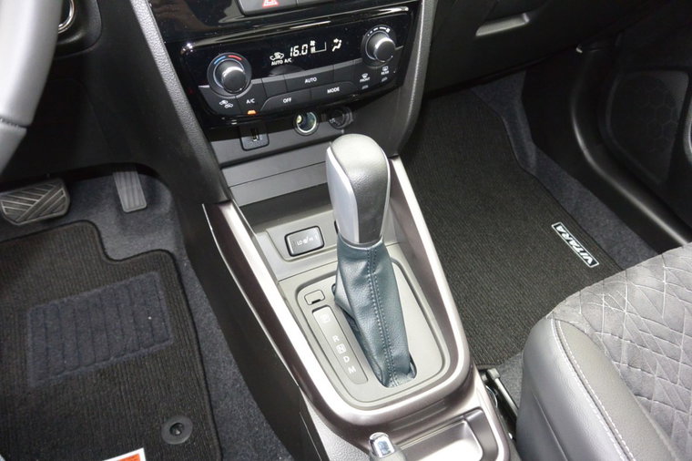 Vehicle Image 28
