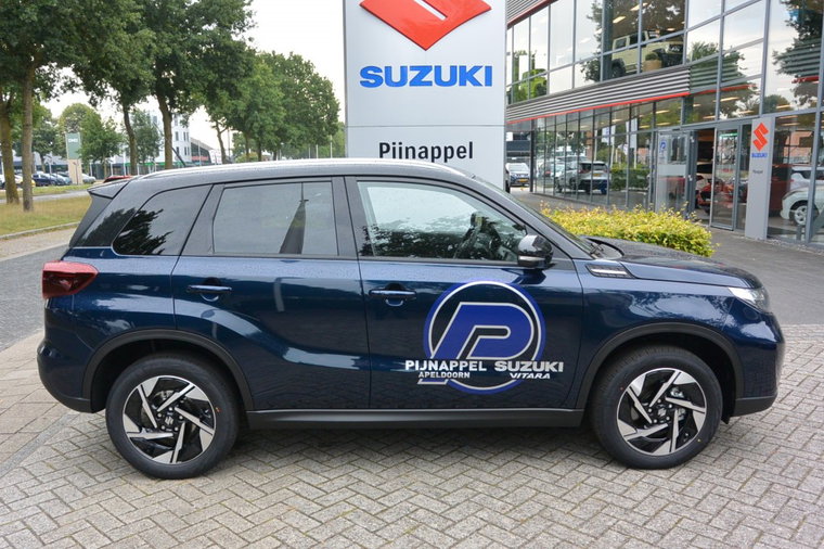 Vehicle Image 8