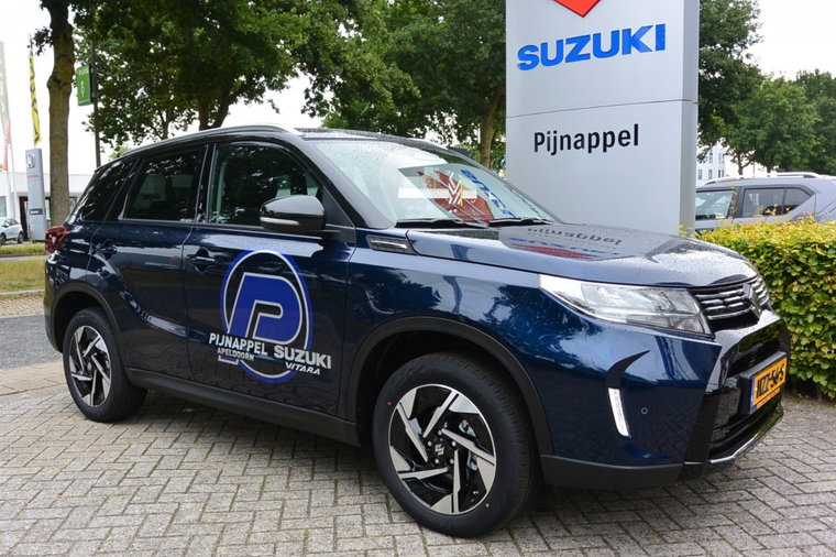 Vehicle Image 9