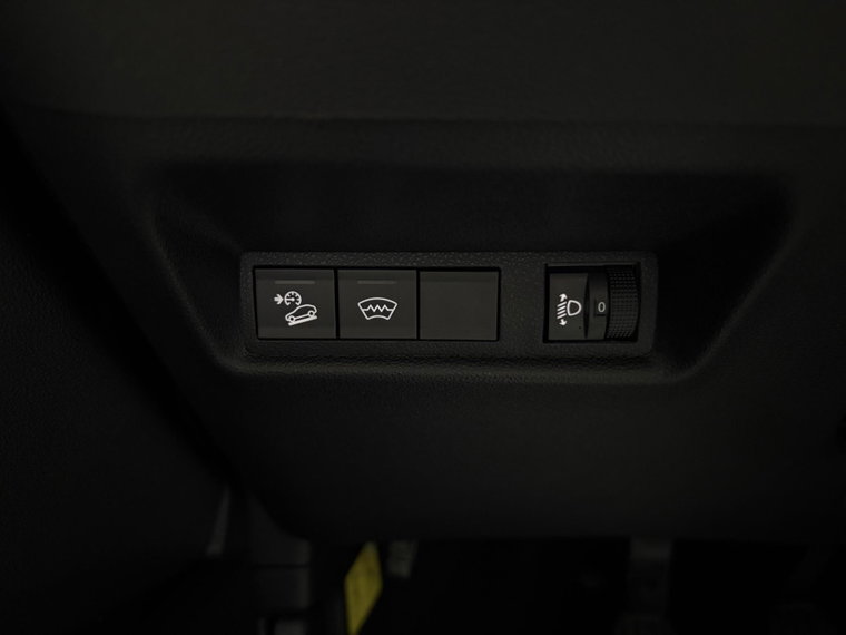 Vehicle Image 29