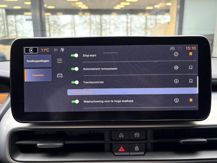 Vehicle Image 54