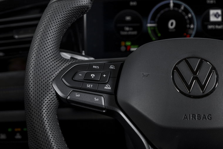 Vehicle Image 60