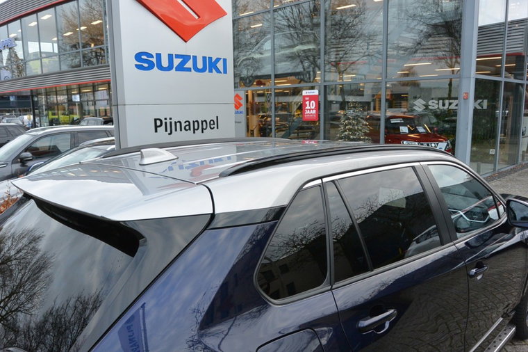 Vehicle Image 15