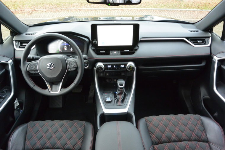 Vehicle Image 25
