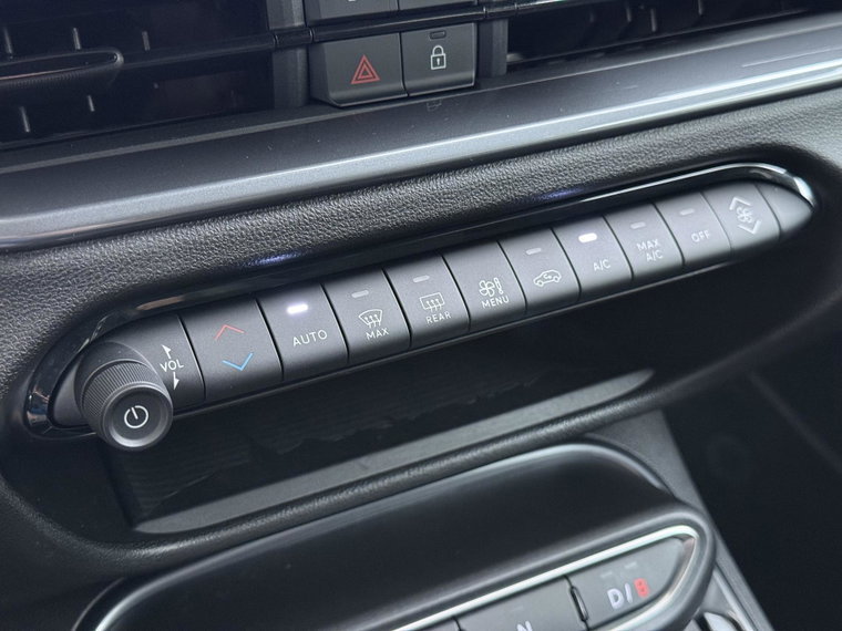 Vehicle Image 40