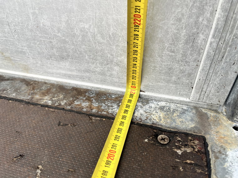 Vehicle Image 17