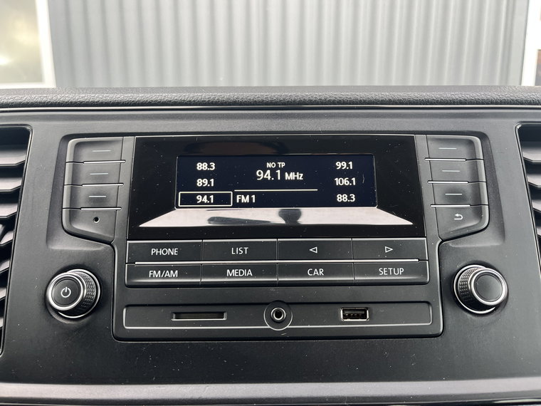 Vehicle Image 38