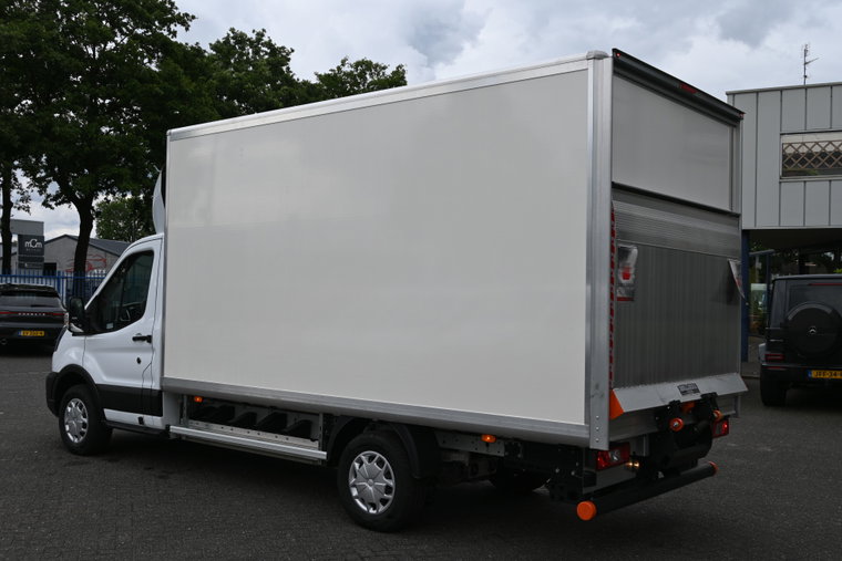 Vehicle Image 14