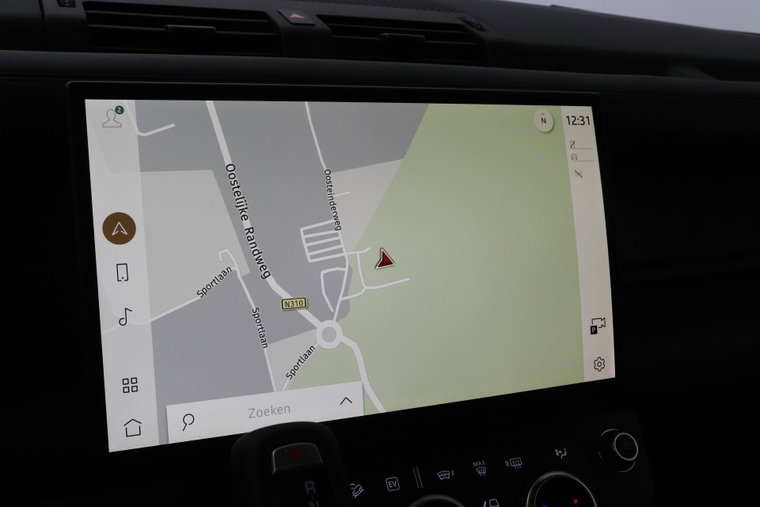 Vehicle Image 21