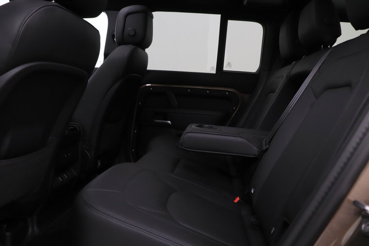 Vehicle Image 45