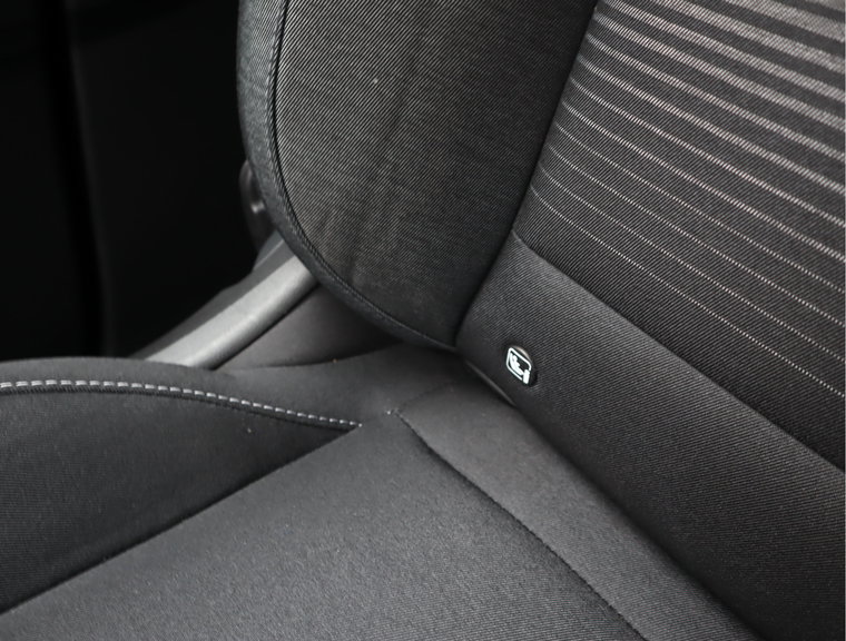Vehicle Image 48