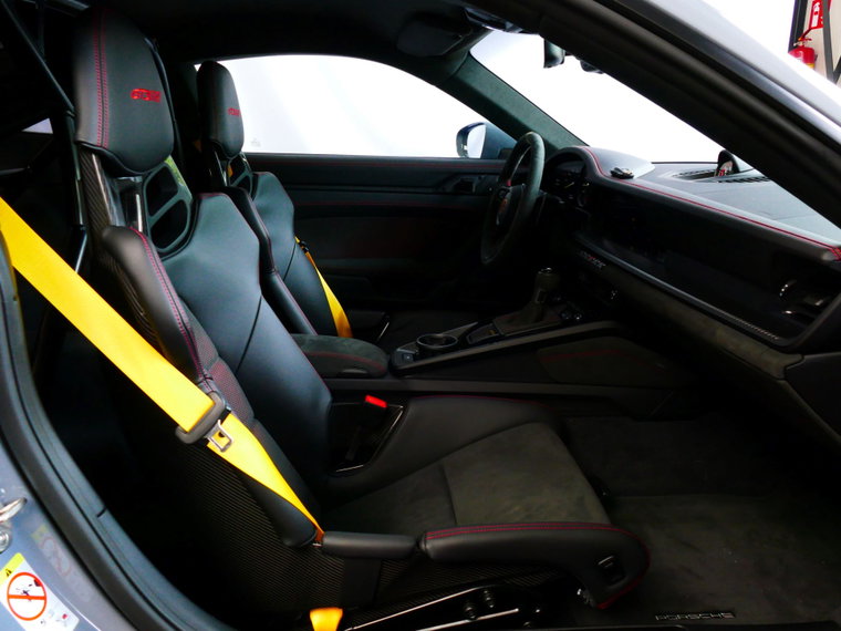 Vehicle Image 33