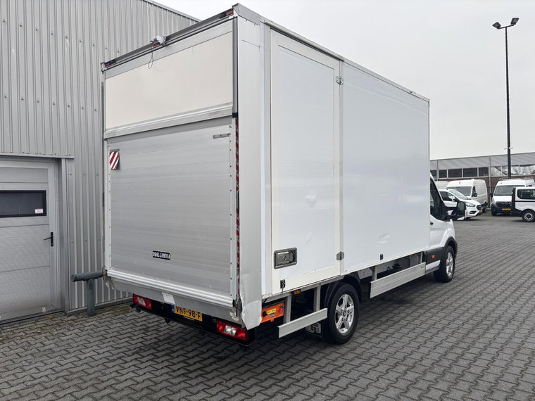 Vehicle Image 14