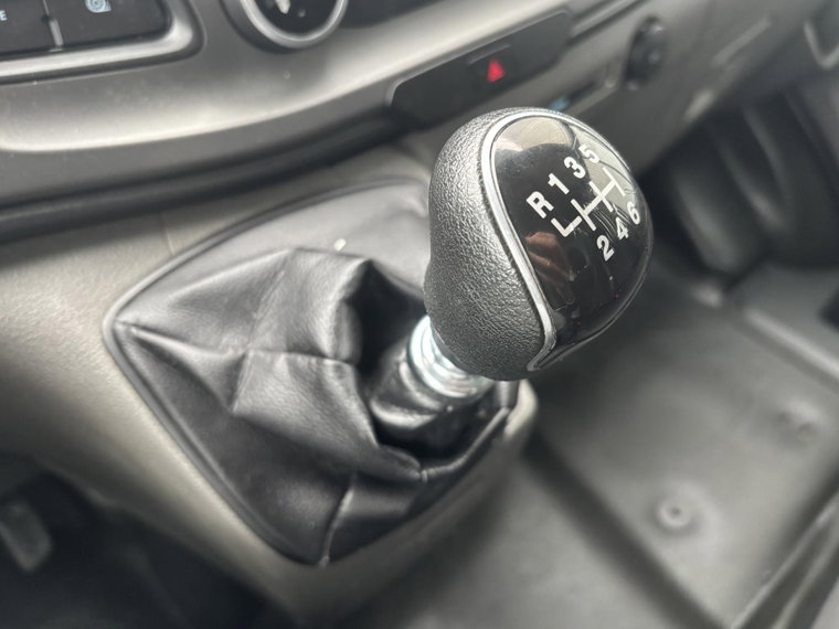 Vehicle Image 26