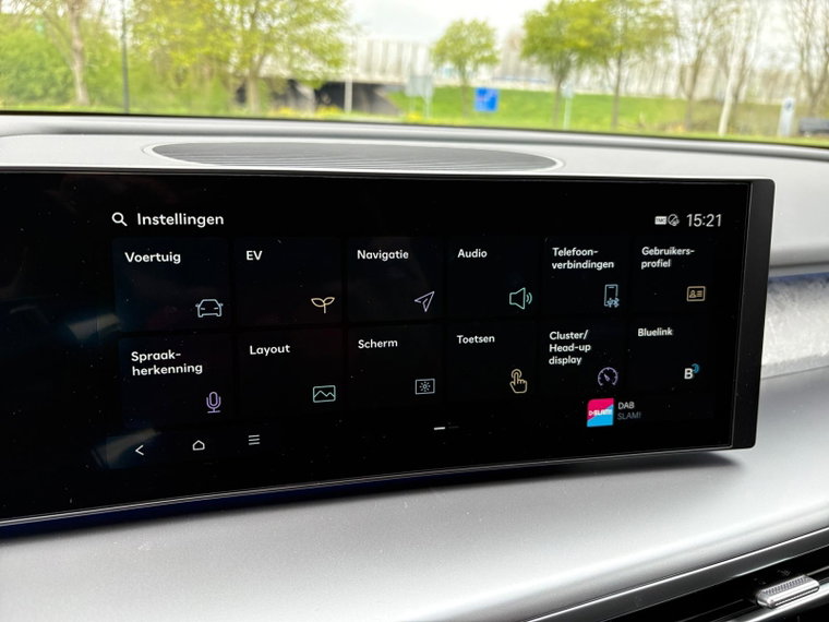 Vehicle Image 36