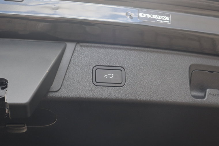 Vehicle Image 27