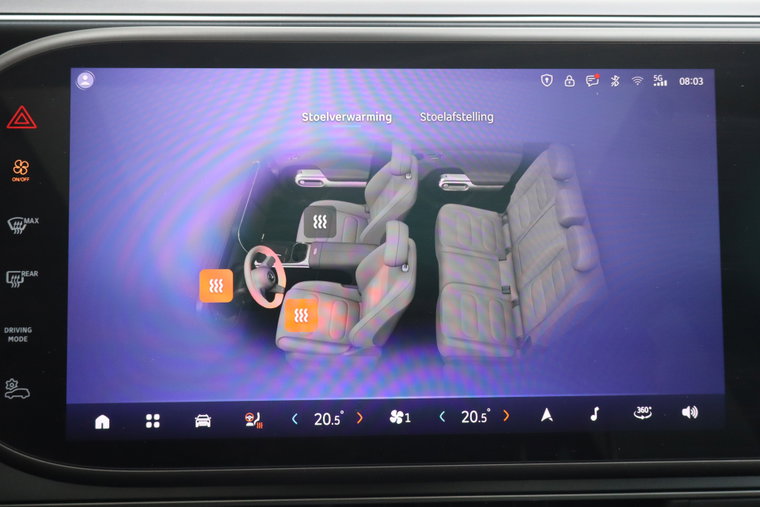 Vehicle Image 9
