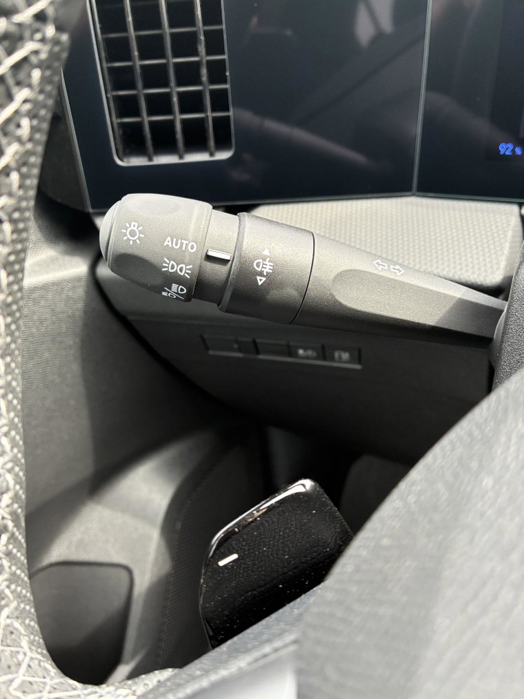 Vehicle Image 37