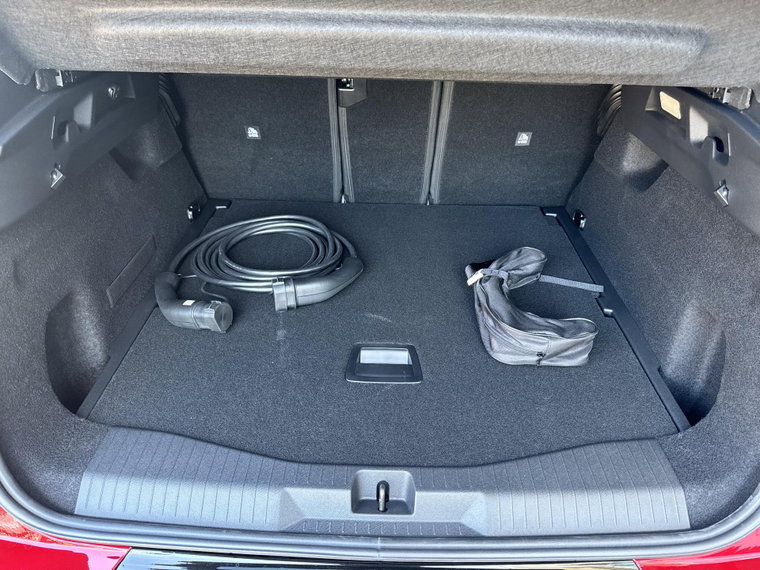 Vehicle Image 28