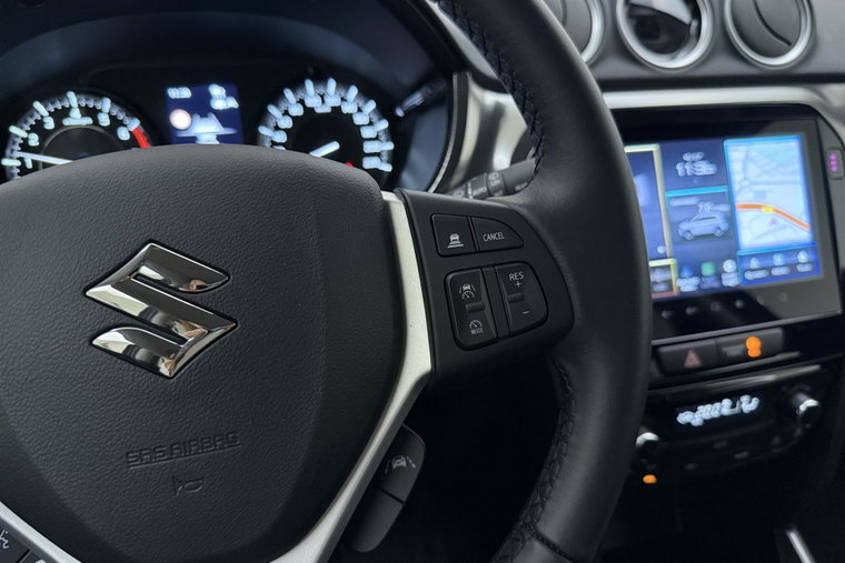 Vehicle Image 21