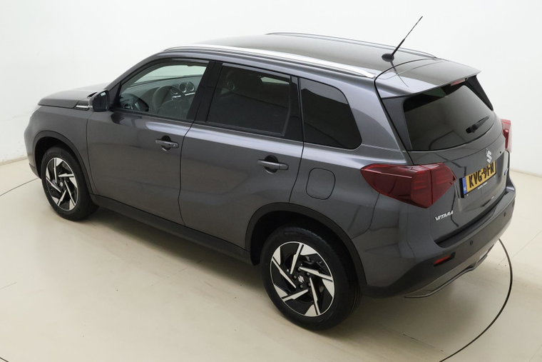 Vehicle Image 4