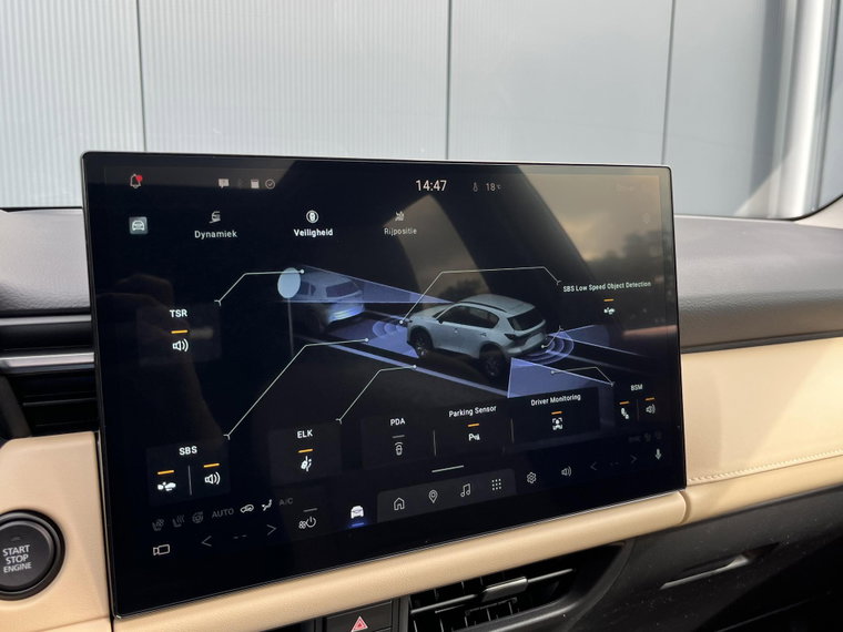 Vehicle Image 36