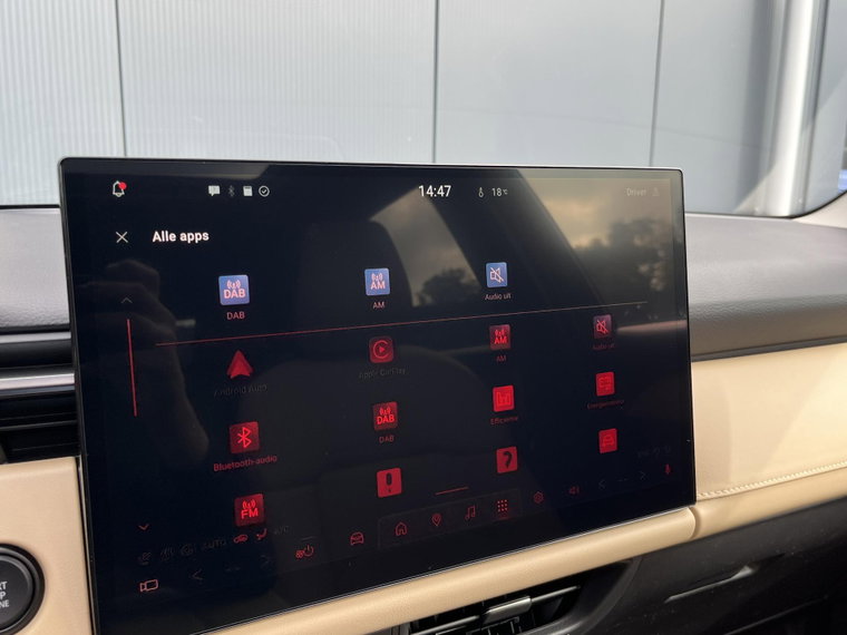Vehicle Image 38