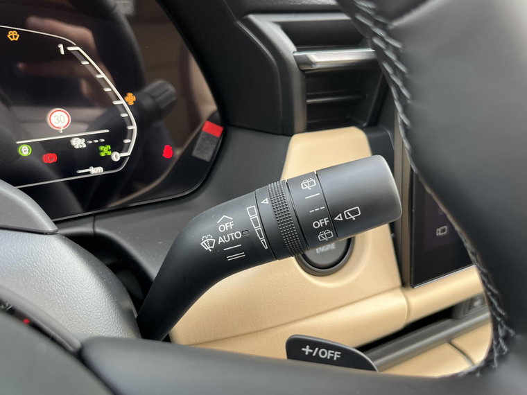 Vehicle Image 41