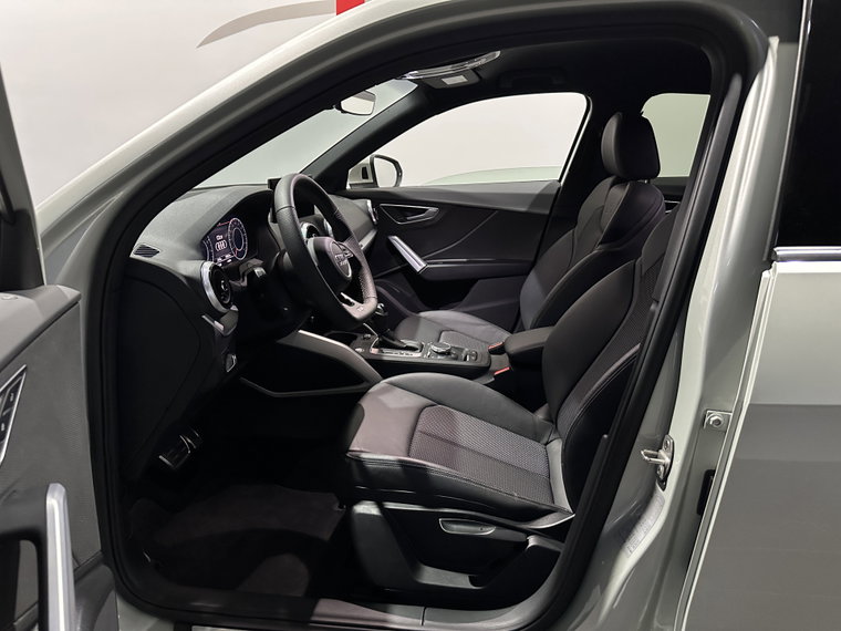 Vehicle Image 31