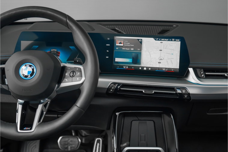 Vehicle Image 23