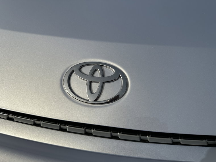 Vehicle Image 13