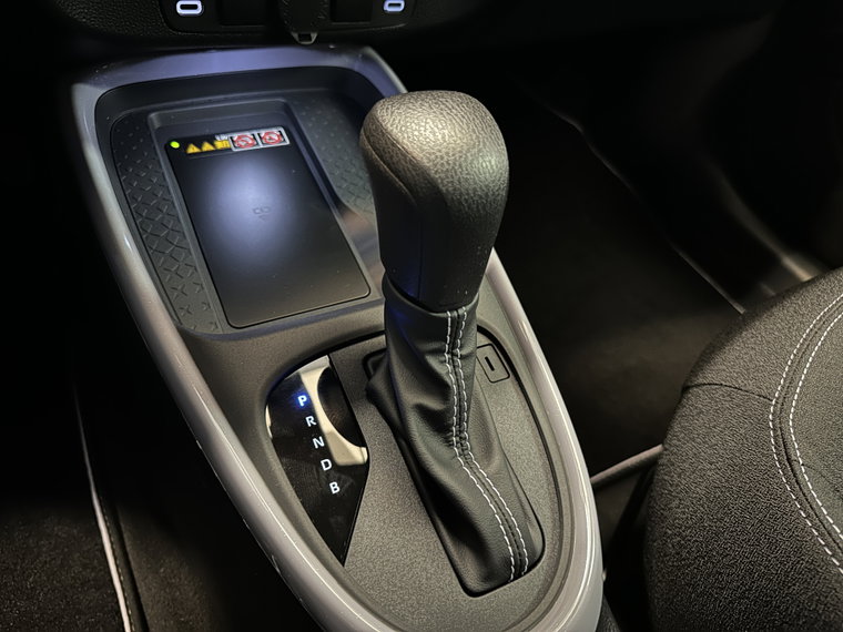 Vehicle Image 38
