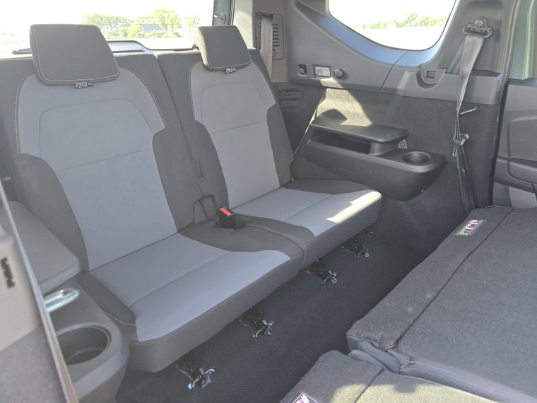 Vehicle Image 39