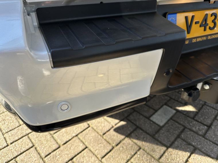 Vehicle Image 27