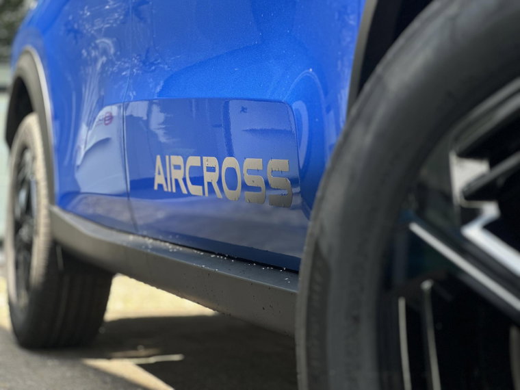 Vehicle Image 33