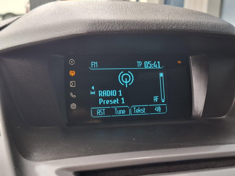 Vehicle Image 31