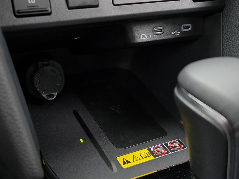 Vehicle Image 27