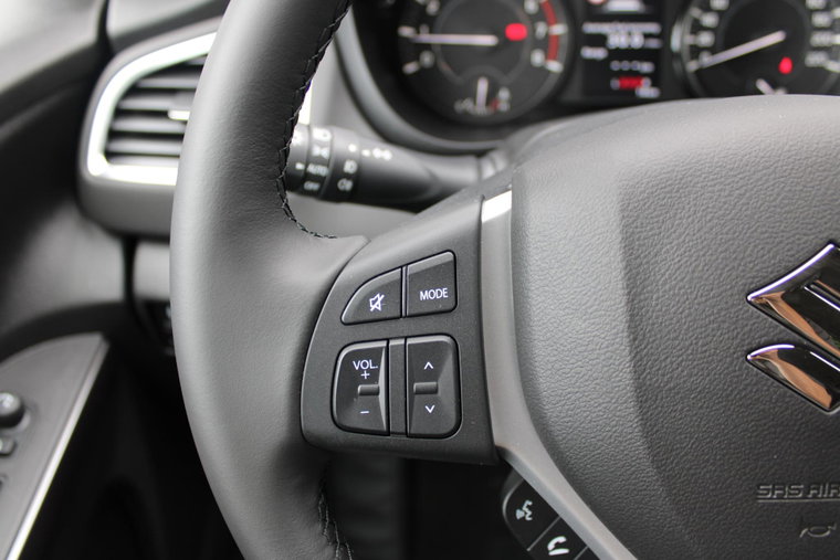 Vehicle Image 22