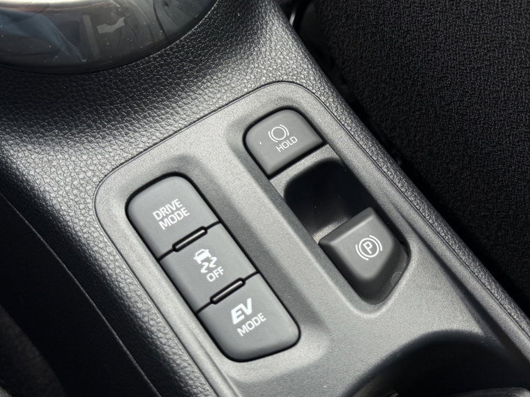 Vehicle Image 23