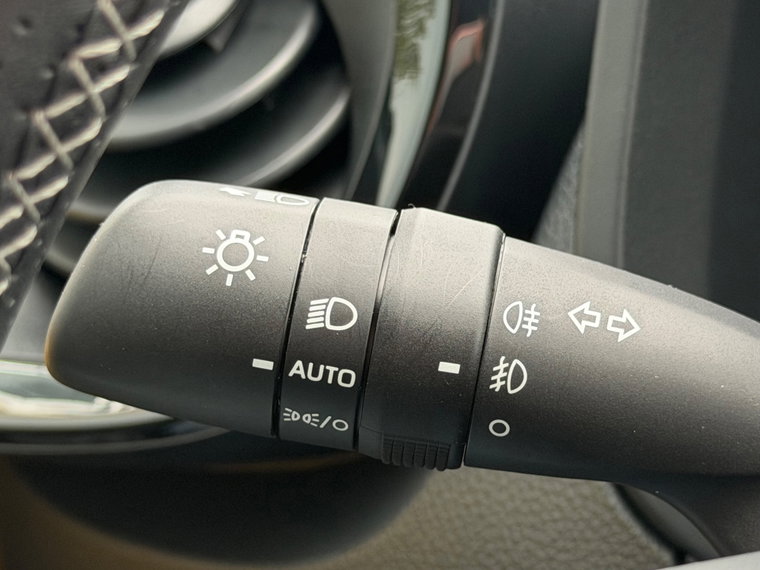 Vehicle Image 48